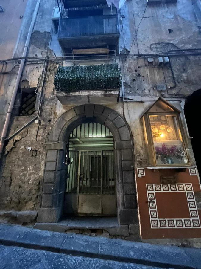 Centro Storico Casa Mari' Apartment Naples Luaran gambar
